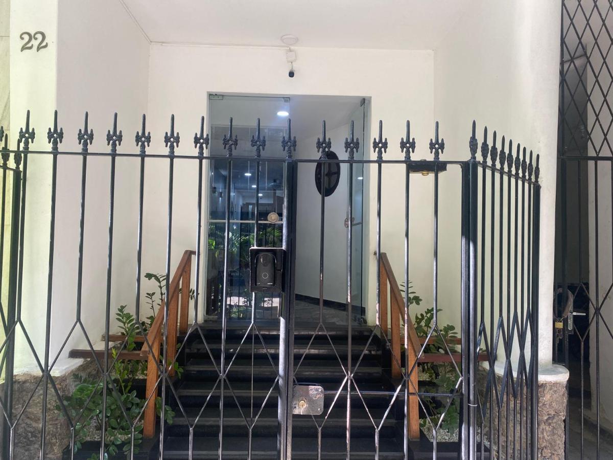 J207-copacabana Apartment